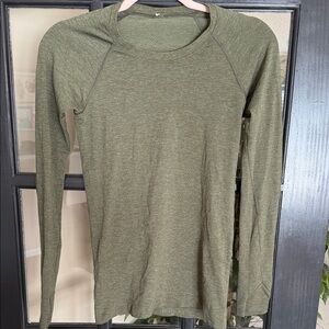 Lululemon swiftly tech 2.0 long sleeve